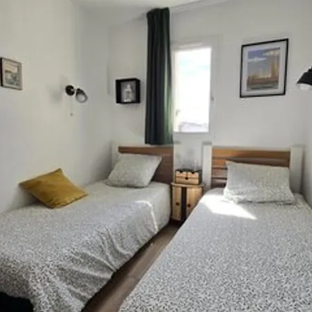 Bord De Avec Parking Et Piscine - Confort Et Commodite - Fr-1-801-4 Apartmán