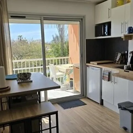Bord De Avec Parking Et Piscine - Confort Et Commodite - Fr-1-801-4 Apartmán *