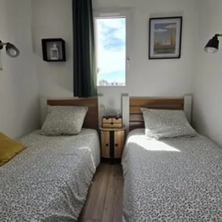 Bord De Avec Parking Et Piscine - Confort Et Commodite - Fr-1-801-4 Apartmán *